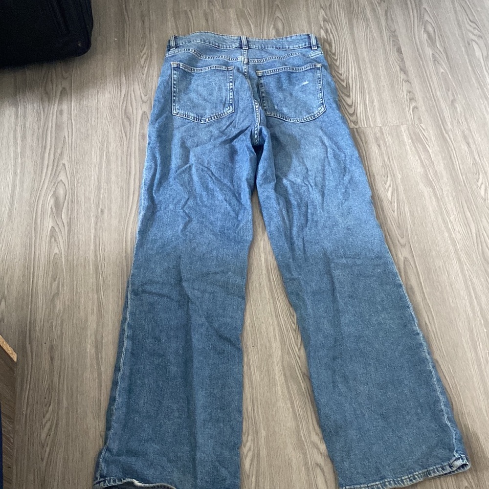 H&M jeans. - Picture 4 of 4
